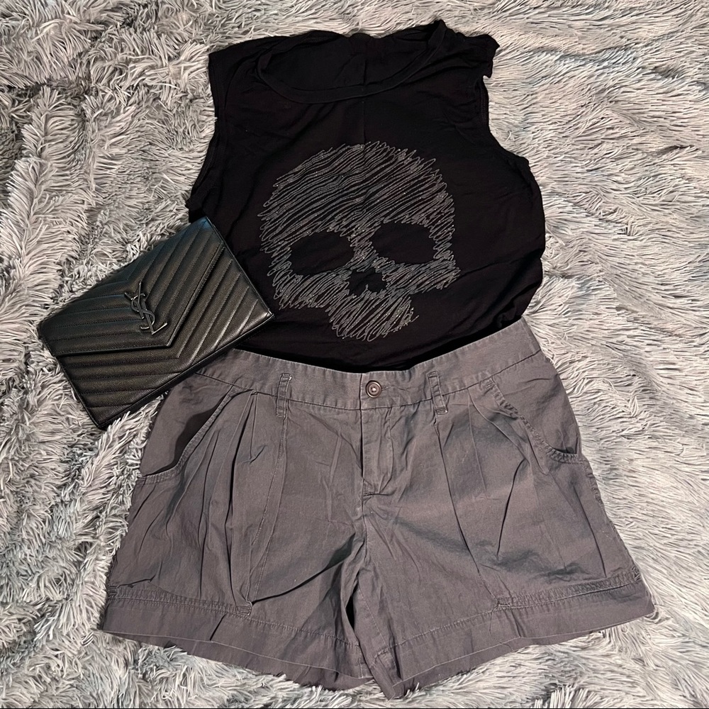 MOSSIMO low to mid rise grey shorts size 6